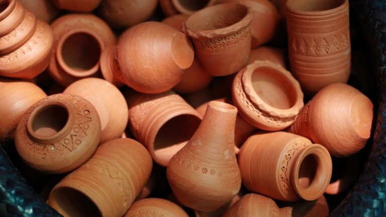 A Brief Guide to the 7 Types of Timeless Ceramics