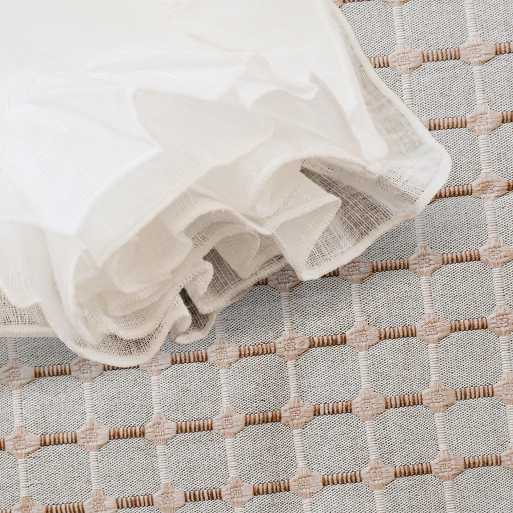 White Ruffle Linen Napkin | Set of 4